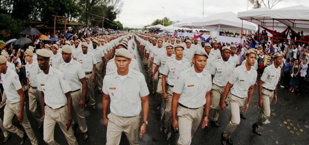 Após formados da PM receberem como alunos desde maio, Rui determina pagamento retroativo
