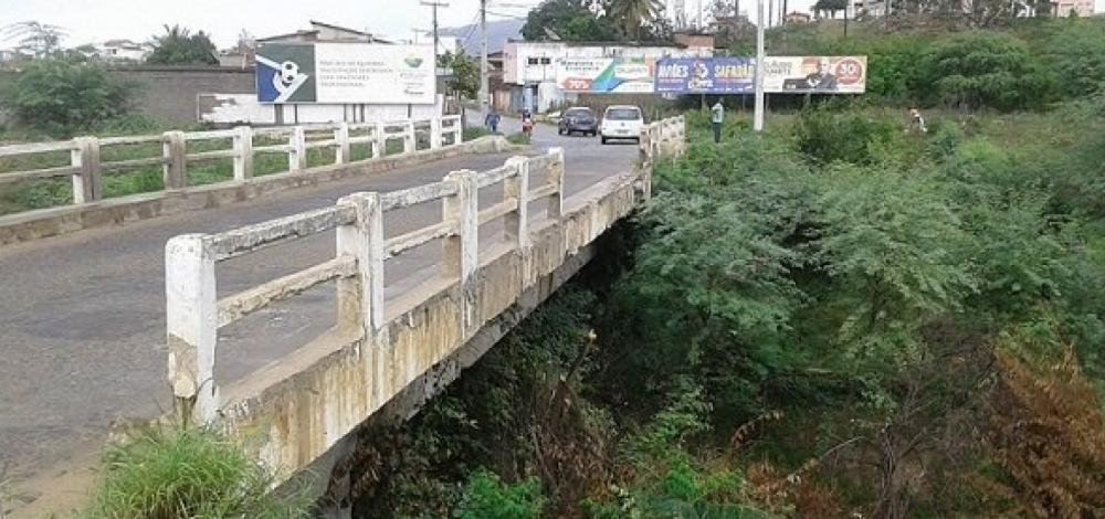 Em risco de colapso, ponte em Jequié deve ser interditada, diz MP