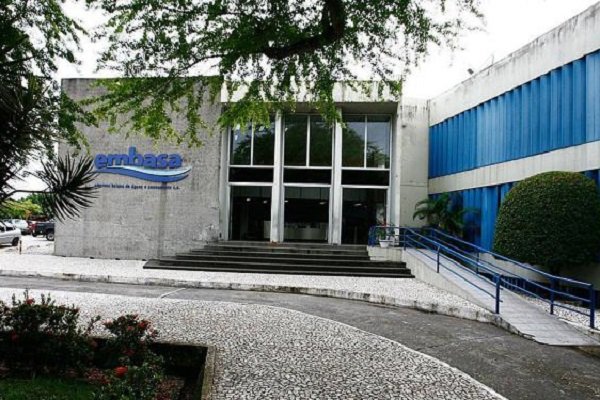 Embasa começa a recuperar asfalto da marginal da BR-324 a partir de quarta (14)