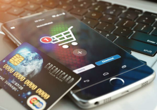 Baianos recorrem ao comércio eletrônico para driblar o desemprego