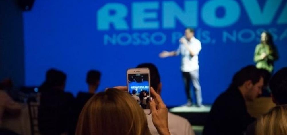 Apoiado por Luciano Huck, 'RenovaBR' tem alunos em 19 cidades baianas