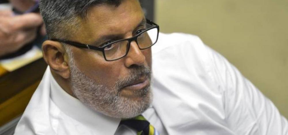 Bolsonaro é 'idiota ingrato que nada sabe', diz Alexandre Frota