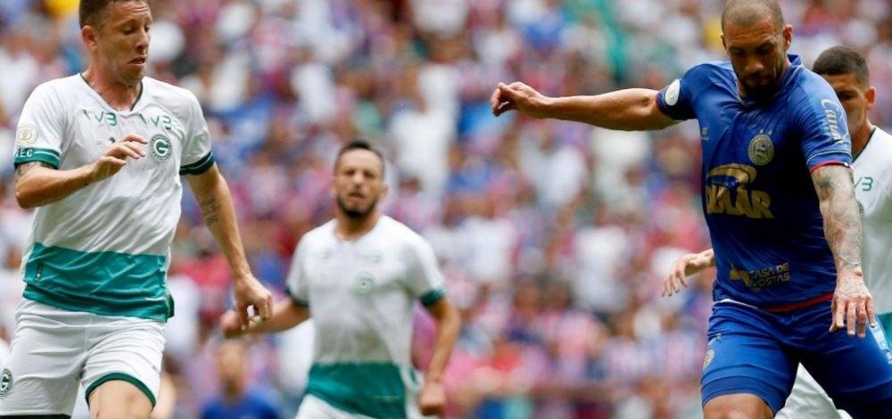 Com um a menos desde o 1º tempo, Bahia empata com o Goiás na Fonte Nova