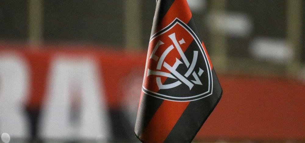 Embasa corta água do Barradão e presidente do Vitória critica: 'Vagabundos'