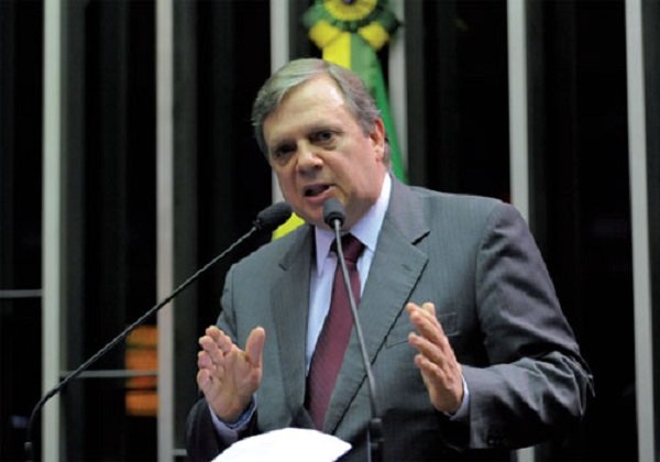 Jereissati entrega relatório da reforma na próxima semana