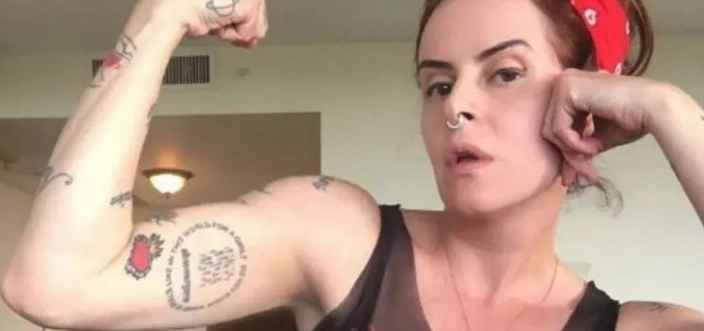 Escritora, atriz e roteirista Fernanda Young morre aos 49 anos