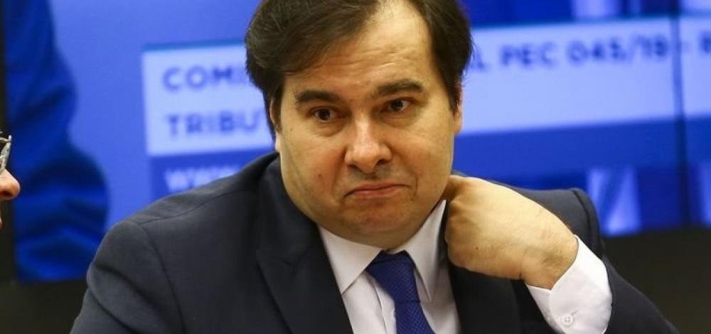 PF acusa Maia de corrupção e lavagem de dinheiro