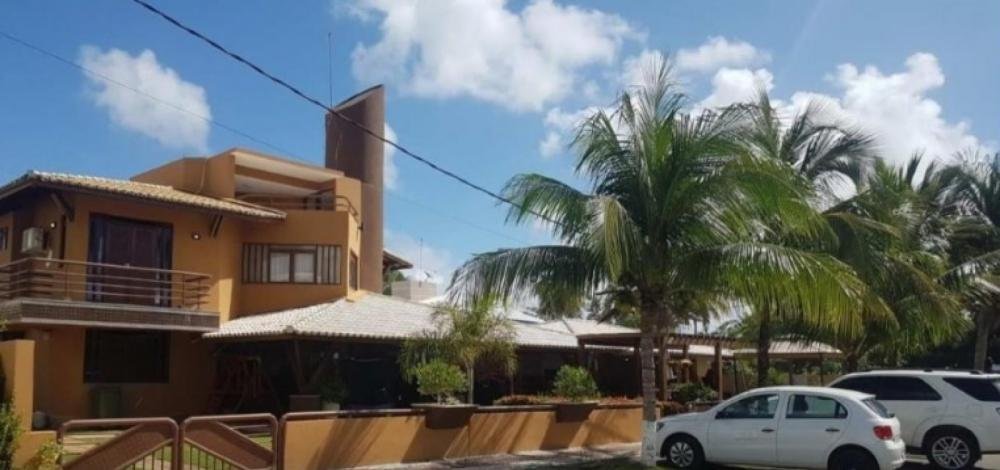 Edilson tem cinco imóveis penhorados por dívidas trabalhistas de mais de R$ 8 mi