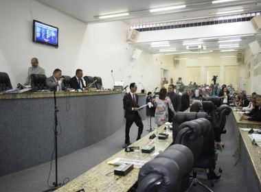 Vereadores de Feira de Santana concedem Título de Cidadão Feirense para Jair Bolsonaro