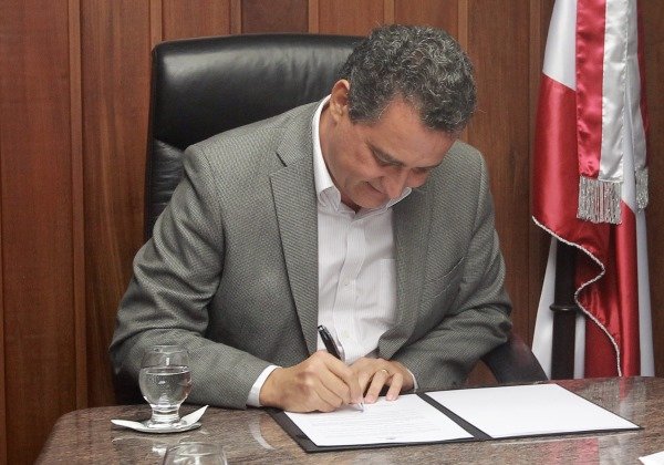 Rui sanciona alteração no quadro de professores de universidades estaduais