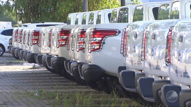 Estado tem 40 caminhonetes novas de combate à dengue paradas