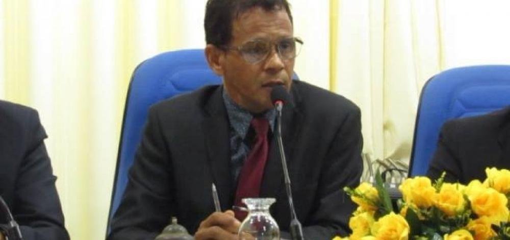 Irmão Enoc é eleito prefeito de Camamu em eleição complementar