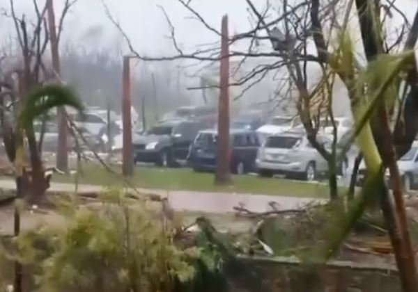 A caminho dos EUA, furacão Dorian gera destruição e morte em Bahamas