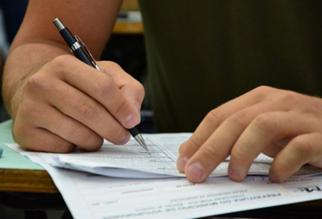 TJ-BA anuncia processo seletivo com 7,5 mil vagas; salários chegam a R$ 9,8 mil