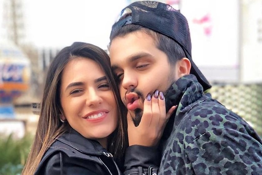 Luan Santana anuncia casamento com Jade Magalhães