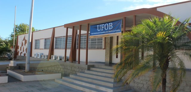 Seleção da Ufob oferta três vagas para professor substituto
