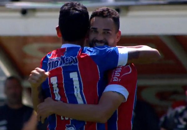 Fora de casa, Bahia vence o Vasco e entra no G-6