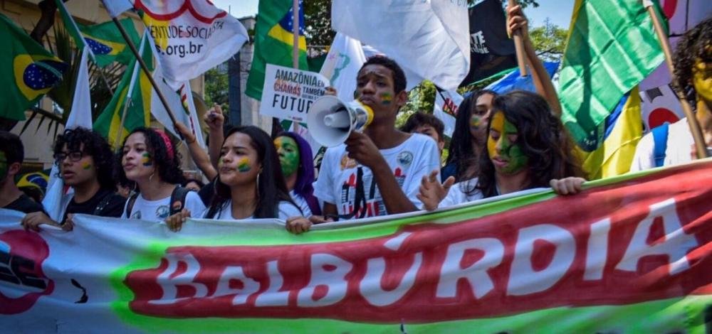 Cidades brasileiras registram protestos no Feriado da Independência