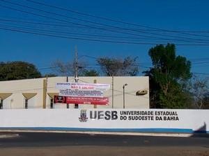 Uesb convoca para matrícula candidatos aprovados para 2º semestre