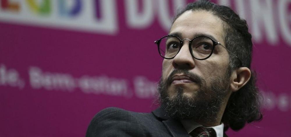 Ex-deputado Jean Wyllys fará residência em Harvard sobre 'fake news'