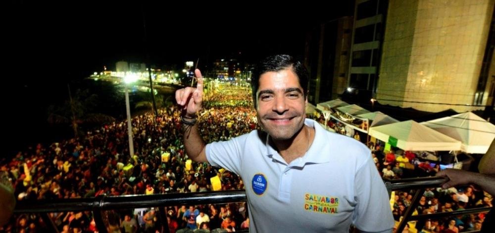 ACM Neto comenta polêmica sobre projeto que impede 'arrastão' na Quarta de Cinzas 