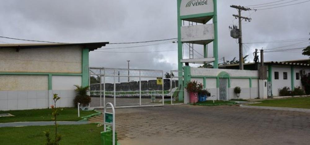 Vitória da Conquista: Empresa de ônibus anuncia demissão de 320 rodoviários