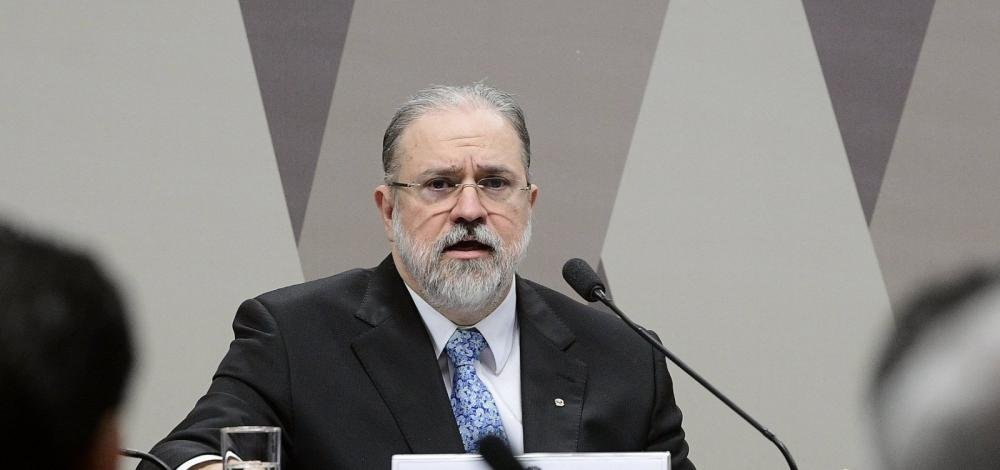 Nome de Augusto Aras é aprovado pela CCJ do Senado