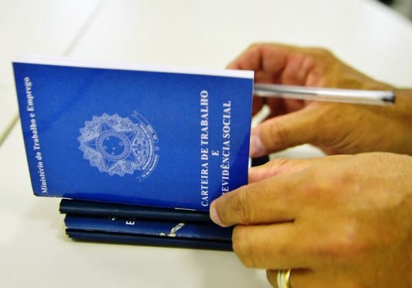 Salvador lidera a criação de empregos no NE nos últimos 12 meses