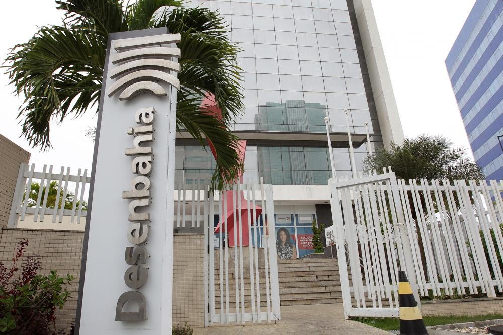 Desenbahia amplia limite de microcrédito para R$ 21 mil