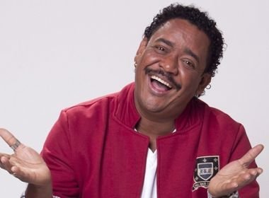 Justiça aciona Compadre Washington por dívida com pensão e abandono afetivo de filho