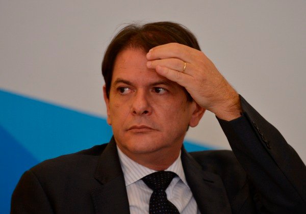 Governadores do Nordeste topam nova regra da cessão onerosa, diz Gomes