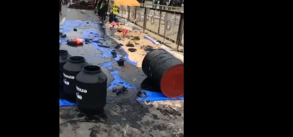 Greenpeace 'suja' Palácio do Planalto de Petróleo e ministro reclama