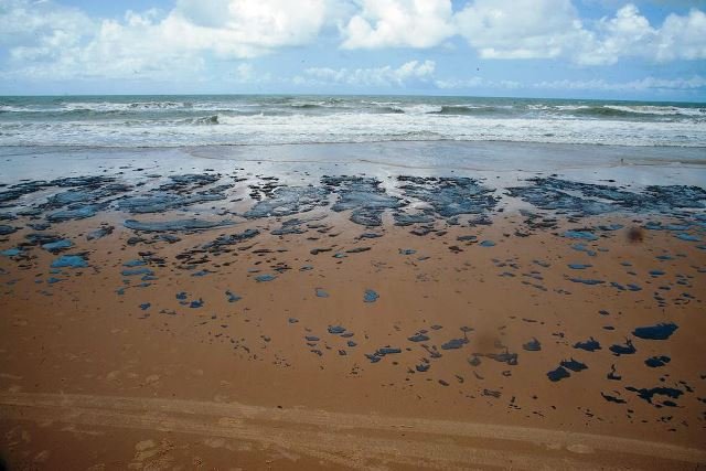 Ufba cria técnica para usar resíduos de óleo em mistura para asfalto