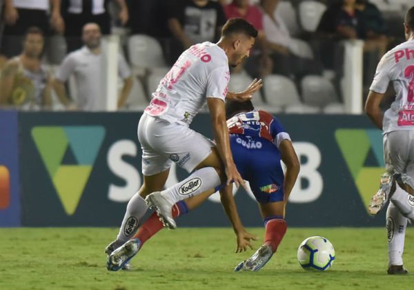 Bahia perde para o Santos e acumula três derrotas consecutivas