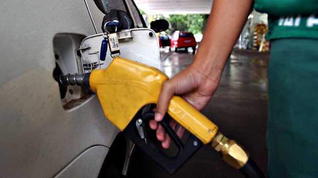 Gasolina sobe 35% na refinaria desde janeiro; na bomba, aumento vai a 3,7%