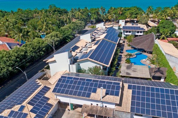 Redução de subsídios para energia solar pode afetar a geração de 12 mil empregos na BA