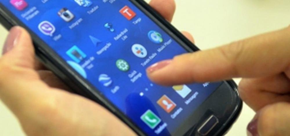 Estudantes podem renegociar Fies com Banco do Brasil pelo celular