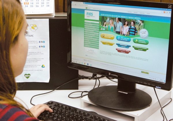 Prazo para renovação do Fies será encerrado no dia 30 de novembro