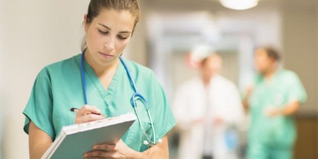 Enfermeiro poderá fazer consultas e prescrever remédios