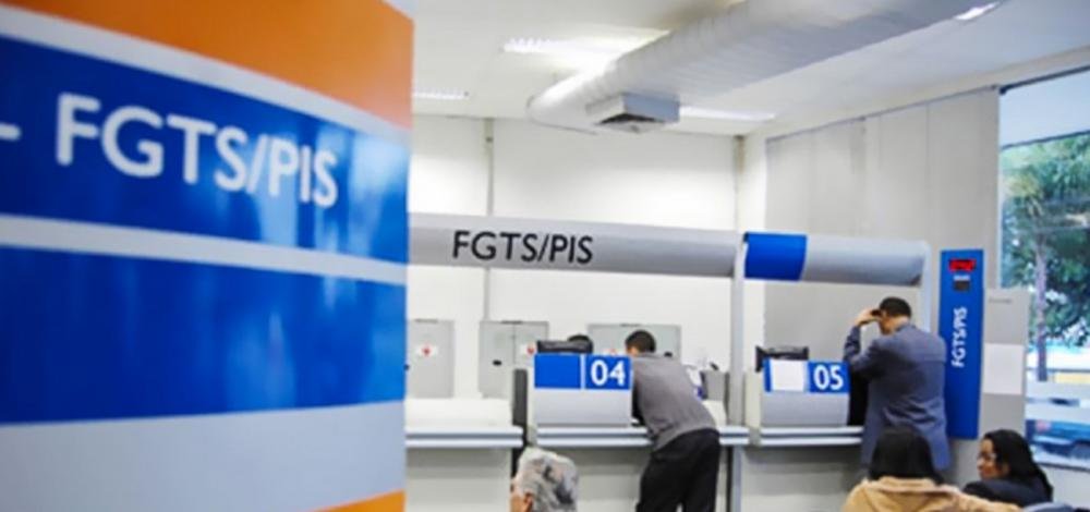 Comissão aprova aumento de saque do FGTS para R$ 998
