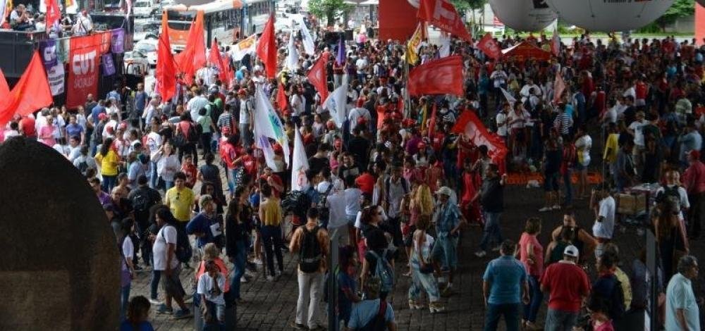 Centrais sindicais organizam protestos contra 'pacote de maldades'