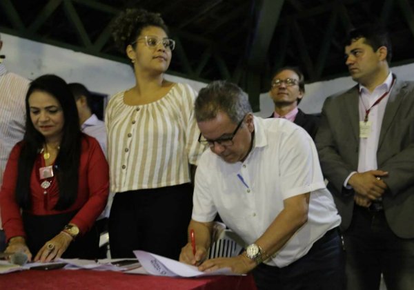 Embasa injeta mais de R$ 230 milhões na cidade para ampliação do abastecimento