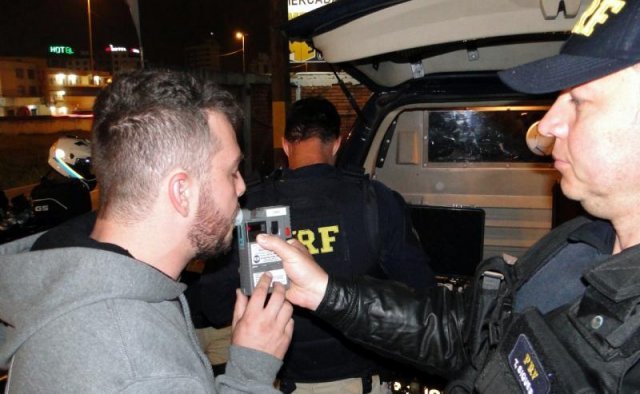 Código Penal deve prevalecer sobre o de Trânsito em caso de recusa de bafômetro