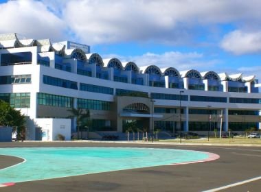 Empresa de armas 'Sniper' é alvo de operação contra sonegação fiscal em Salvador