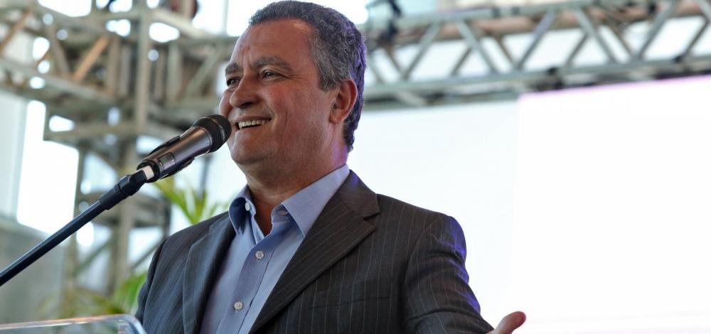 Governador Rui Costa vai abrir capital da Embasa em 2020