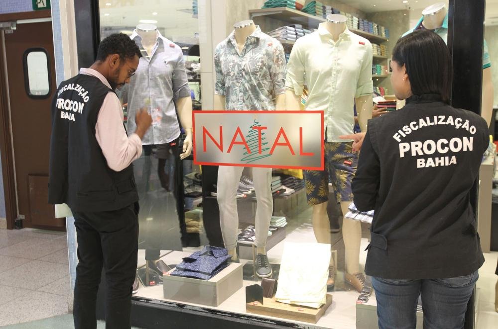 Operação do Procon fiscaliza lojas e centros comerciais no período natalino