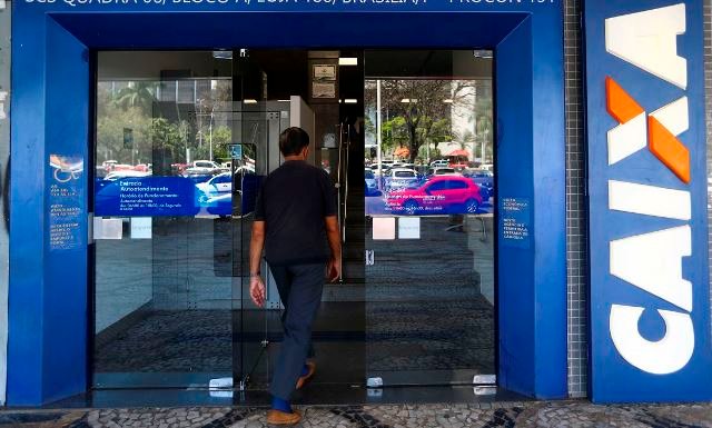Nascidos em novembro e dezembro sem conta na Caixa podem sacar FGTS