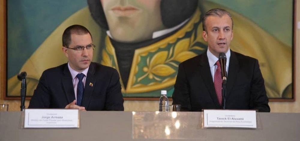 Após quase três meses fechada, fronteira entre Venezuela e Brasil é aberta