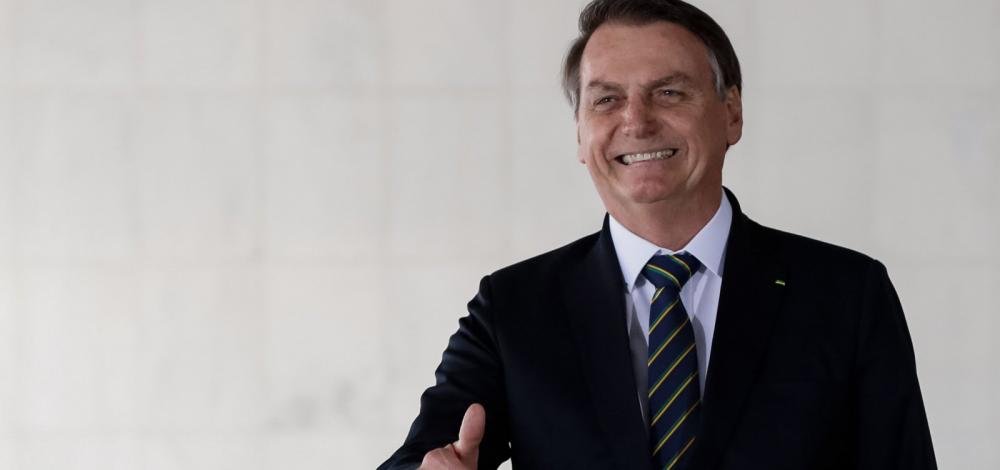 ‘Você tem uma cara de homossexual terrível’, responde Bolsonaro a jornalista