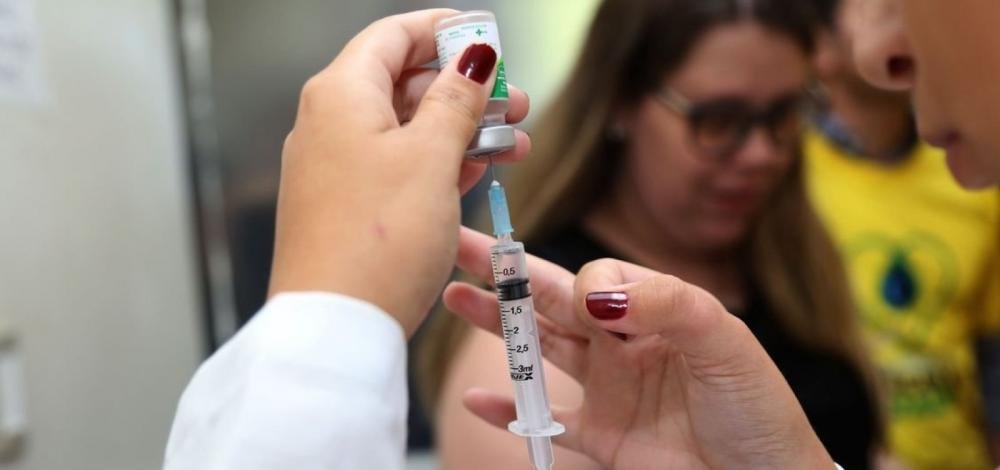 Salvador amplia oferta de vacina contra tuberculose para recém-nascidos